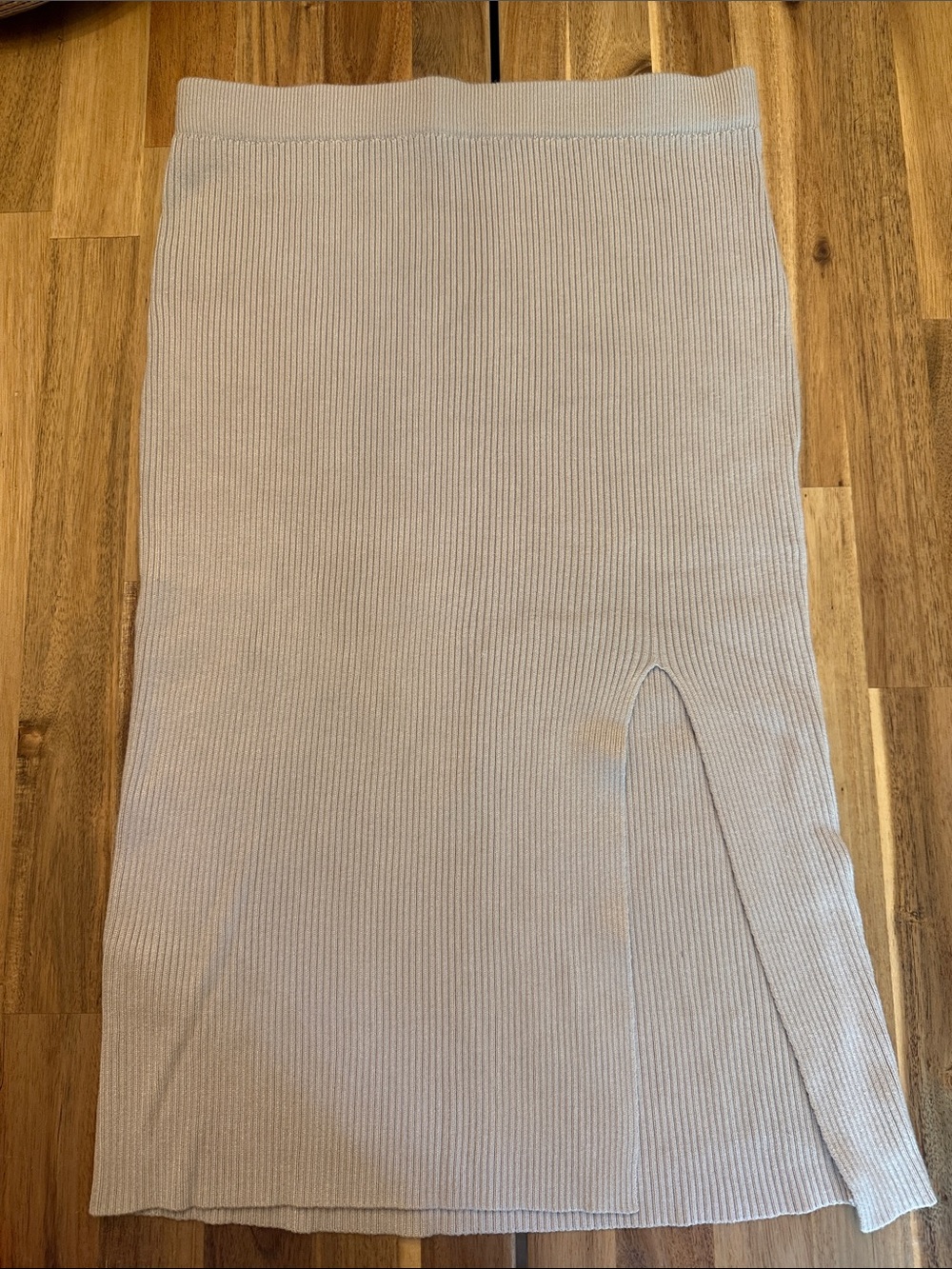 Abercrombie & Fitch Ribbed Knit Midi Skirt with Side Slit - Light Beige
